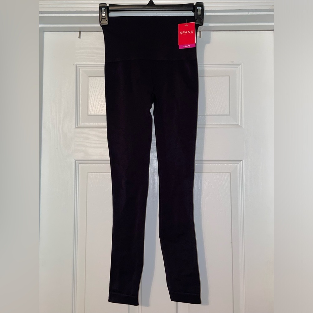 Spanx Look At Me Now Legging - Picture 4 of 12